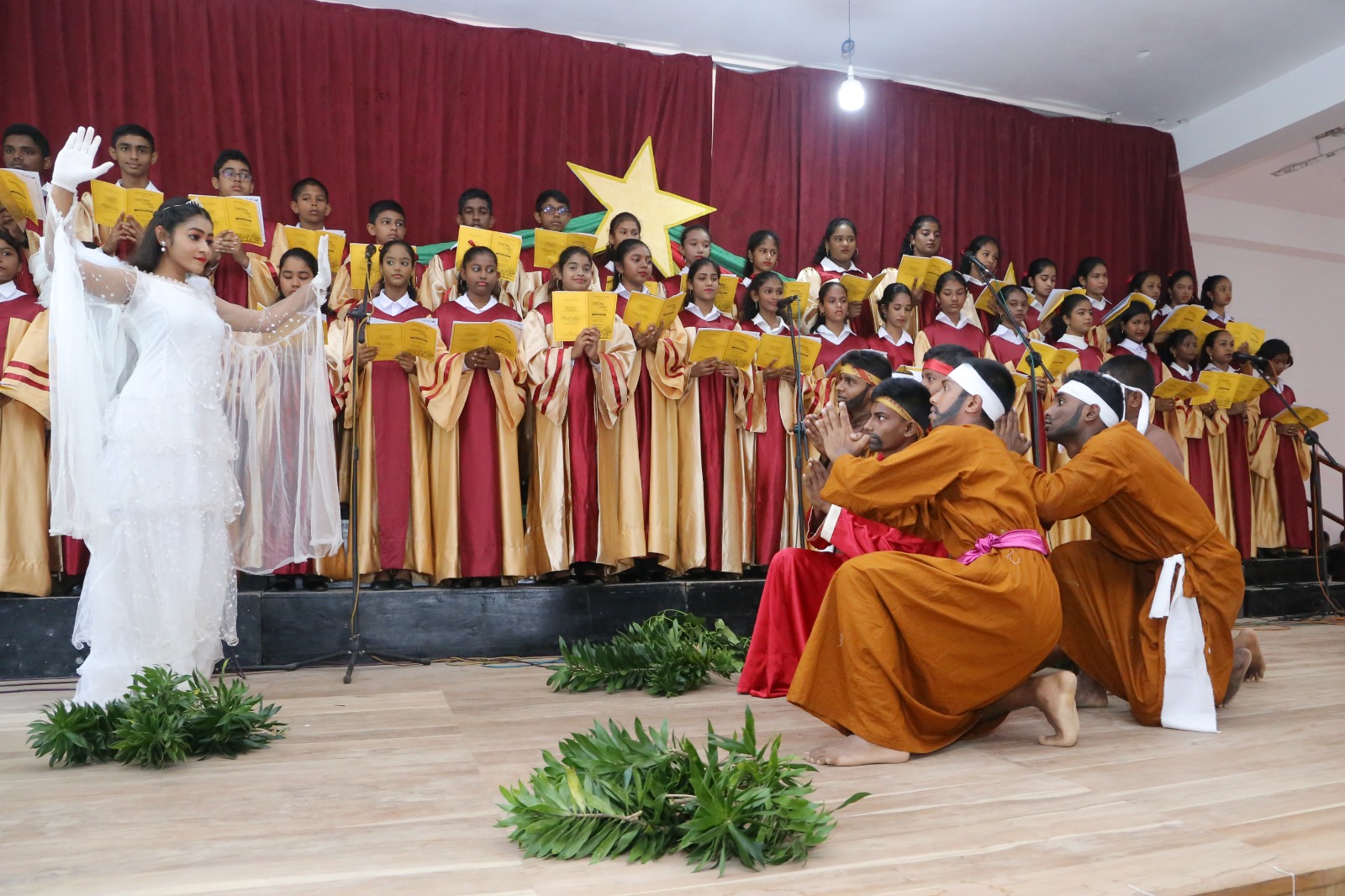 Christmas Carols 2025